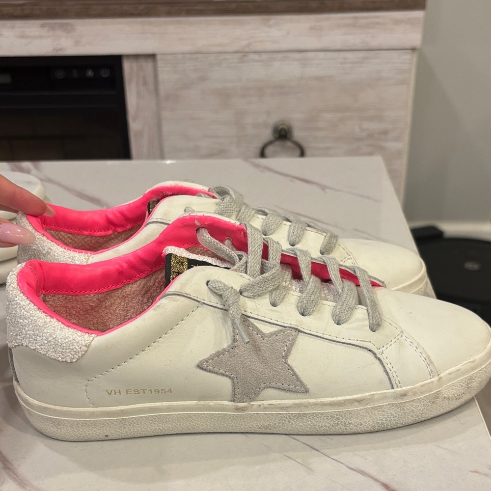 Vintage Havana White and Pink Sneakers